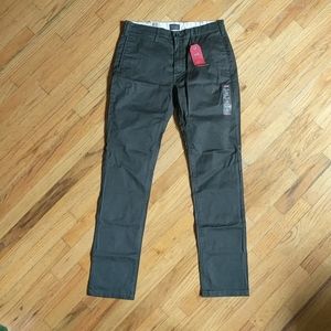 Levi's 511 Chino. Leg 34